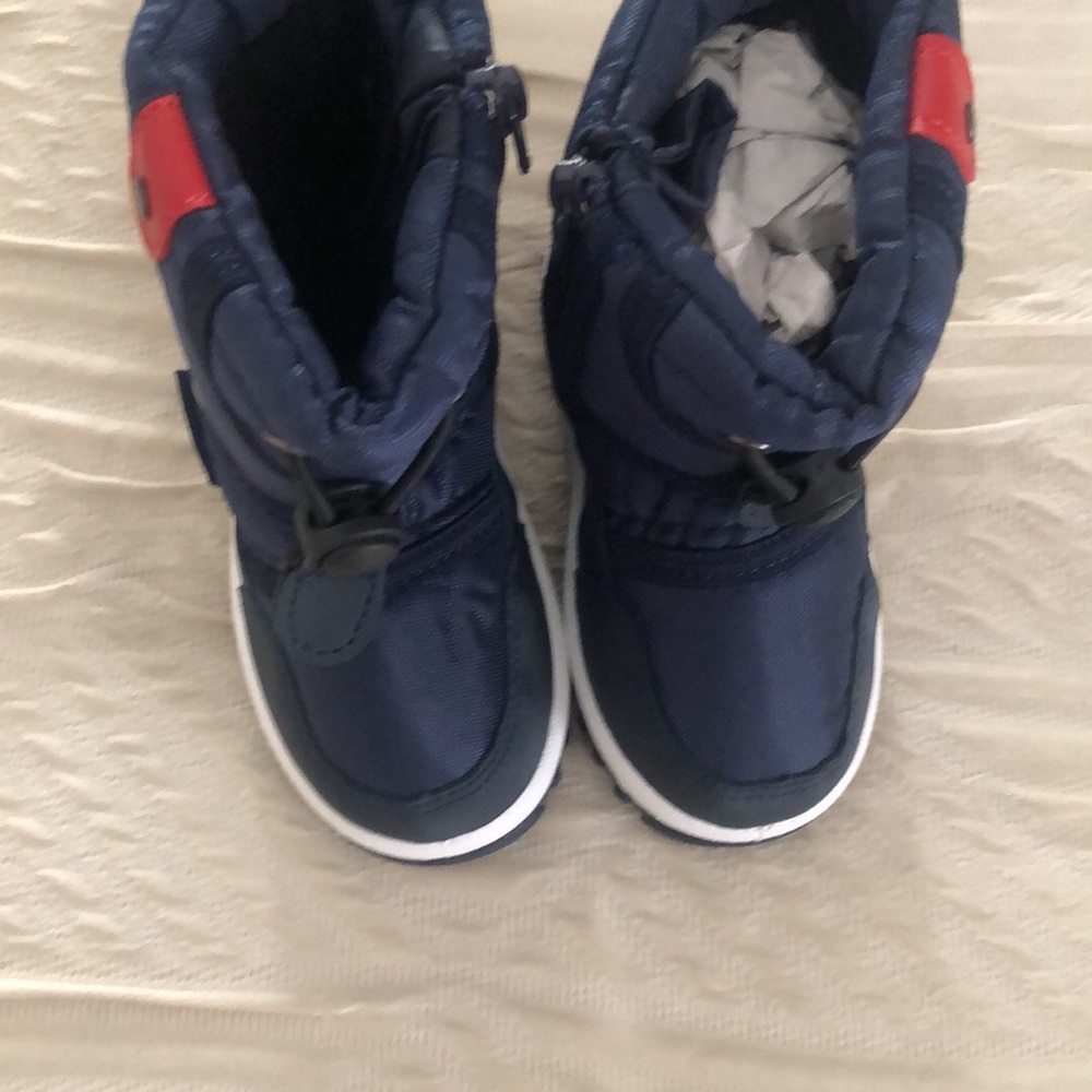 Children’s winter boots